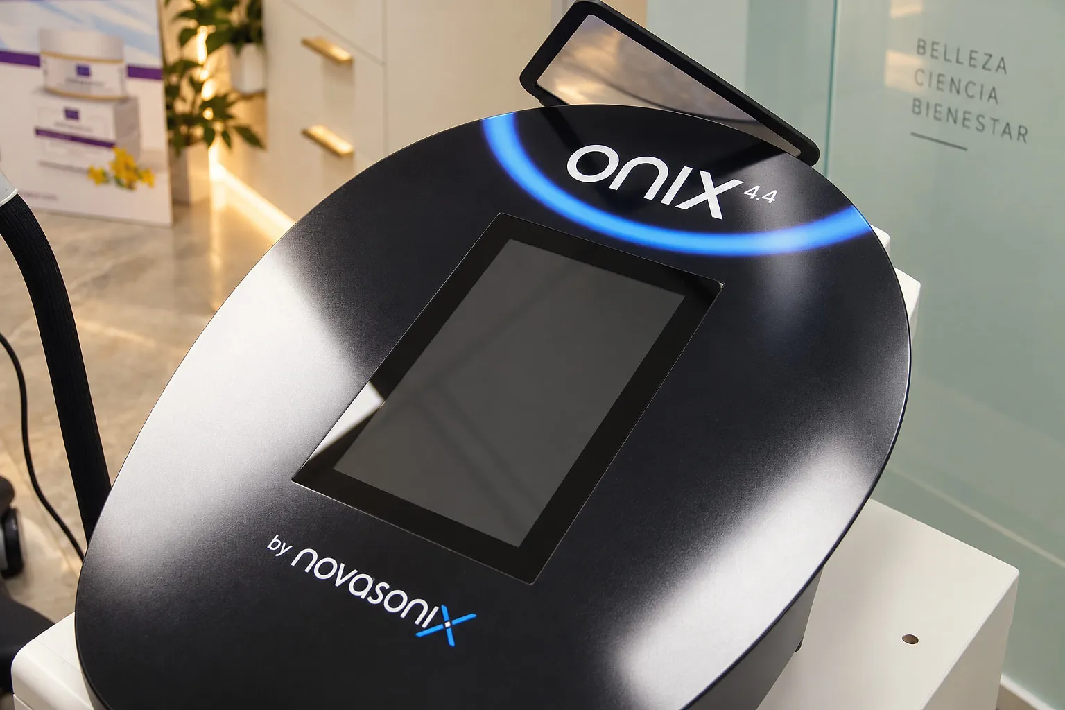 Equipo de radiofrecuencia Onix 4.4 de Novasonix